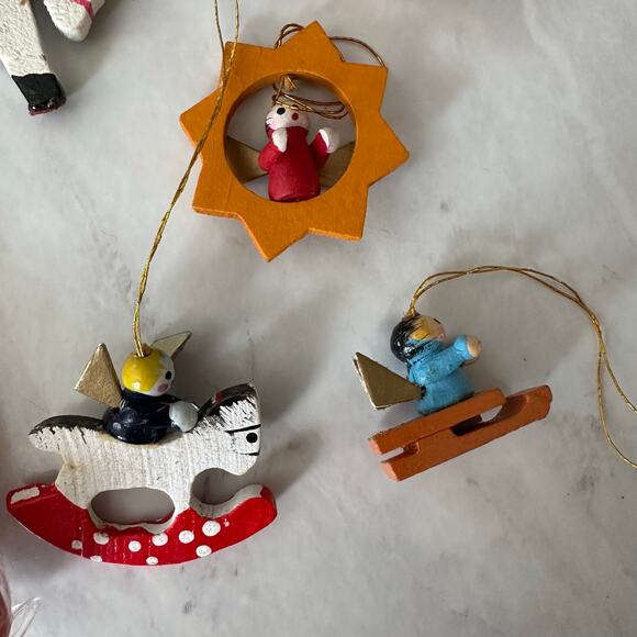 Christmas mini wooden ornaments lot of 15 angel snowman painted assorted mcm - Picture 8 of 8